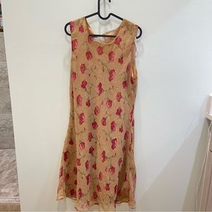 Floral Sleeveless Dress - Tan and Red